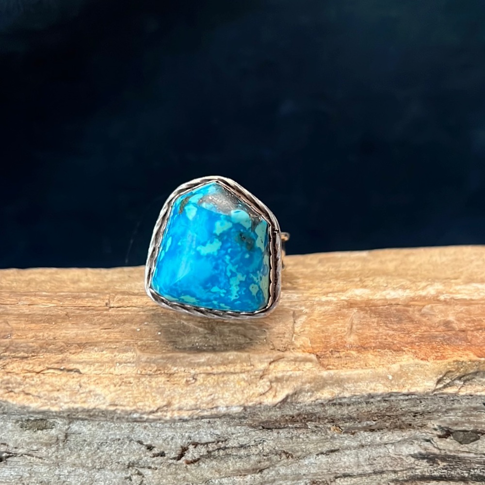 Southwest Sterling Silver Ring with Turquoise Nugget
